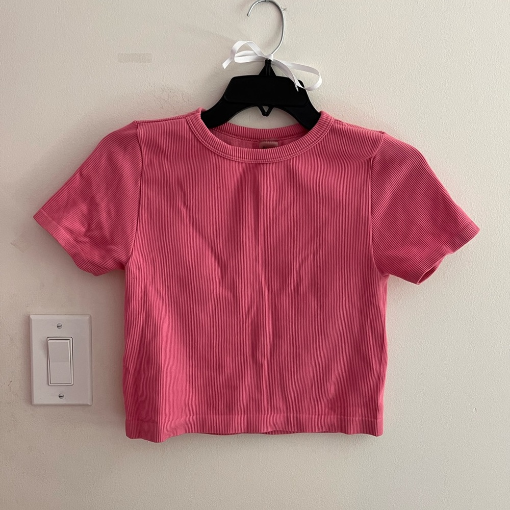 One Step Ahead Vibrant Pink Ribbed Top🪽